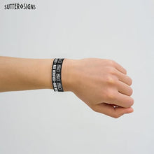 Load image into Gallery viewer, Bulk Case of 100 Sets - 21+ Wristbands for Events 500 ct | Over 21 Age Verified Wristbands for Venue, Concerts, Night Club | Black &amp; White Waterproof Vinyl Wrist Bands for Parties