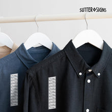 Load image into Gallery viewer, Bulk Case of 100 Rolls - 250pcs X-Large Clothing Size Strip Labels, 1.25" x 5" Labels, X-Large, 250/Roll, Clear Clothing Size Strip Sticker for Shirts, Pants, Accessories, Retail Clothing